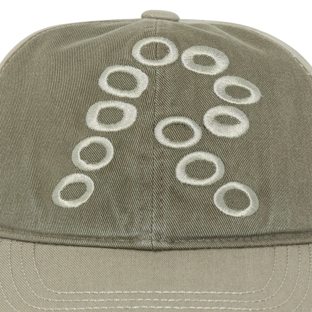 TCM dot r cap