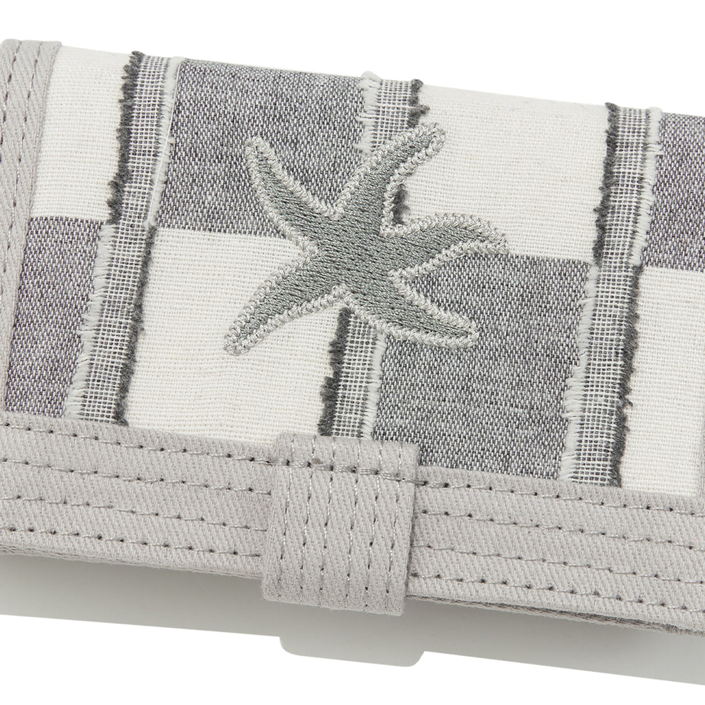 TCM check button card wallet