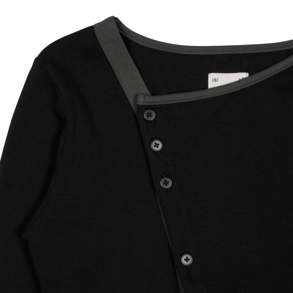 TCM twist button long sleeve