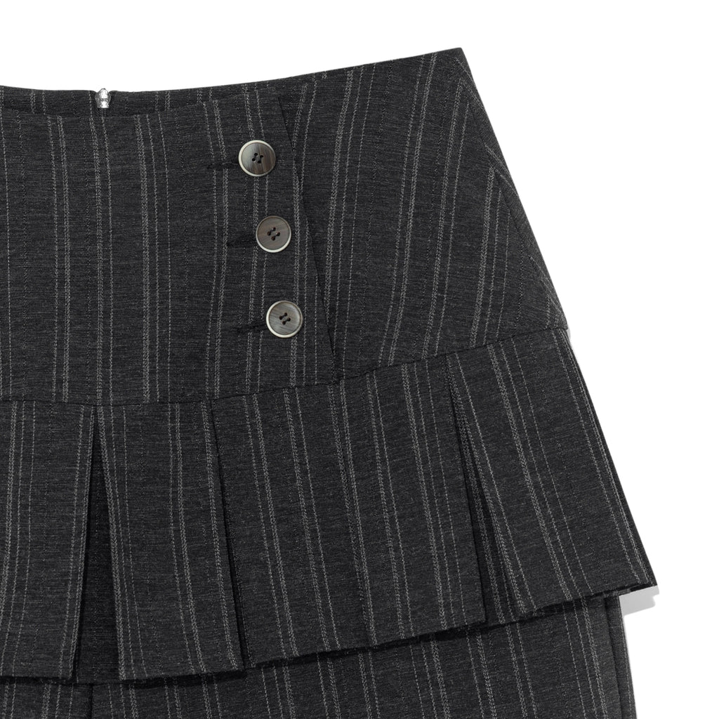 (w) TCM skirt layered button pants